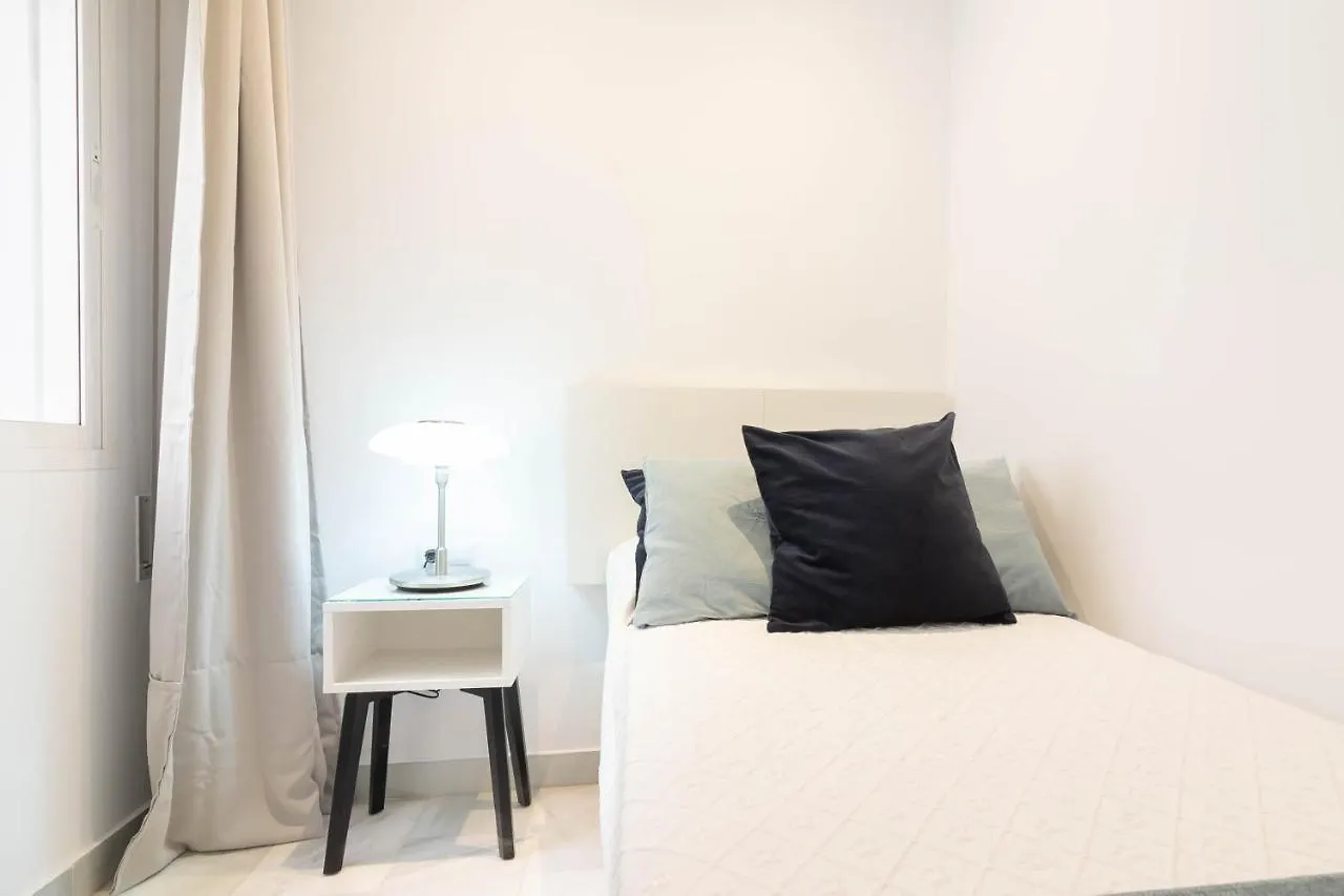 Atarazanas Freshapartments Malaga Apartment